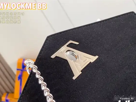 First bag VUITTON LOUIS MYLOCKME CHAIN BAG 0608